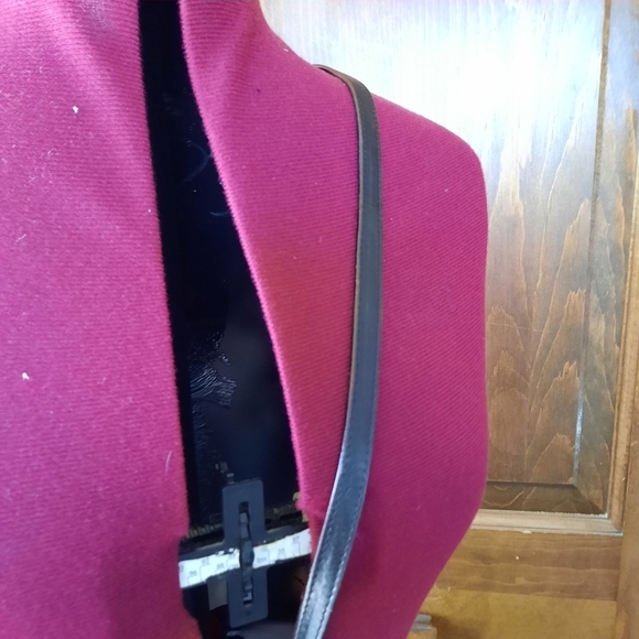 Hobo International 100% genuine leather black zipper clutch crossbody purse - Picture 4 of 16